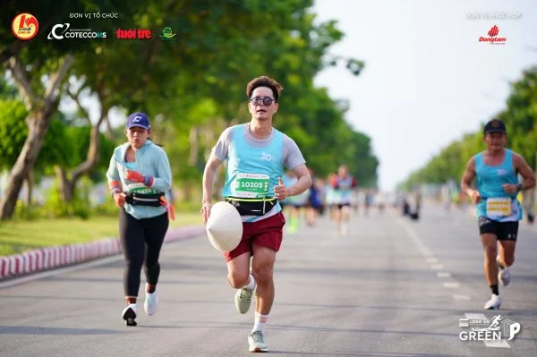 Faslinkers chinh phục GreenUp Marathon 2024: Hơn cả một đường chạy, đó là hành trình Xanh! Faslinkers chinh phục GreenUp Marathon 2024: Hơn cả một đường chạy, đó là hành trình Xanh!