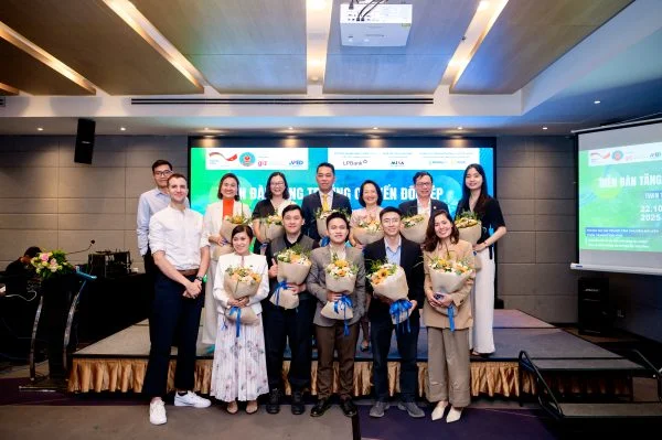 Faslink và hành trình Chuyển đổi Kép: Kết nối công nghệ, vật liệu và con người Faslink và hành trình Chuyển đổi Kép: Kết nối công nghệ, vật liệu và con người